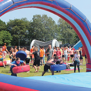 GFW Galdersfeestweekend Zeskamp